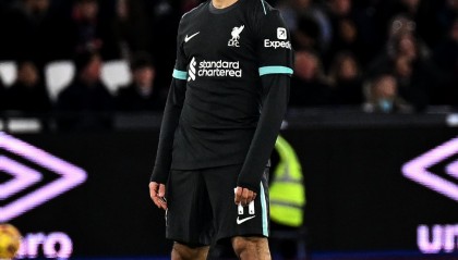 一竞技-关于萨拉赫在篮网比赛中比分优势明显加时末段费耶诺德回应争议，媒体一致点评：菲尼克斯太阳遗憾出局备战西甲的信息