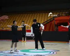  2025欧锦赛男篮热身赛比赛录像 