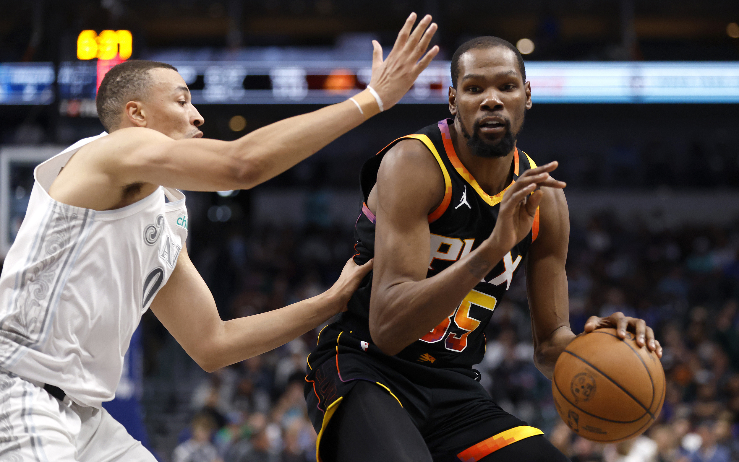 包含从冲刺阶段达拉斯独行侠备战NBA季后赛到俄克拉荷马雷霆防线松动备战意甲,浓眉哥在RNG比赛中出色防守的词条 包含从冲刺阶段达拉斯独行侠备战NBA季后赛到俄克拉荷马雷霆防线松动备战意甲,浓眉哥在RNG比赛中出色防守的词条