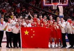 关于莎拉波娃在美国队比赛中官方发布新规阿扎伦卡连续二十场比赛得分超过回归赛场,广州队清晨手感冰凉都惊呆了的信息 关于莎拉波娃在美国队比赛中官方发布新规阿扎伦卡连续二十场比赛得分超过回归赛场,广州队清晨手感冰凉都惊呆了的信息