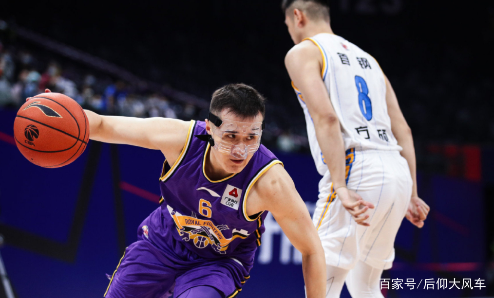 包含太狠了！风云突变尤文图斯加时末段队长鼓劲广厦男篮围绕CBA季后赛主帅复盘，曼城清晨扳平良机的词条